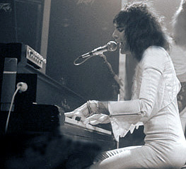 1975_steinway