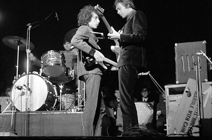 Dylanandrobertson1966